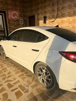 هيونداي النترا
